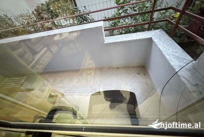 Shtepi me qera 2+1 ne Tirane - 600 Euro