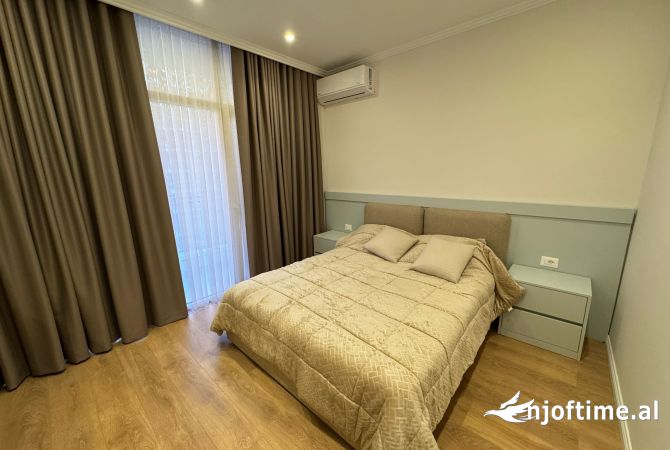 Shtepi me qera Apartament ne Tirane, 1+1, Mobilimi E mobiluar, Pagesa 700  Euro.