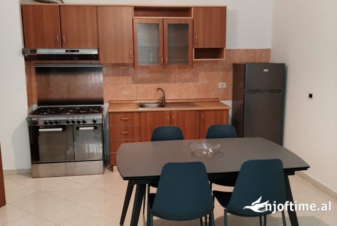 Shtepi me qera 1+1 ne Tirane - 500 Euro