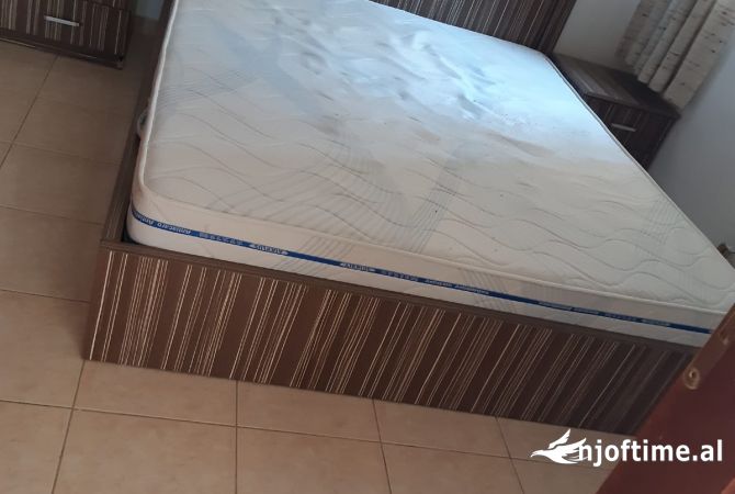 Shtepi me qera Apartament ne Tirane, 1+1, Mobilimi E mobiluar, Pagesa 39,000  Leke.
