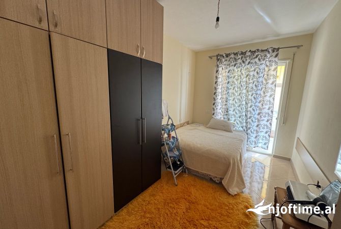 Shtepi ne shitje 1+1 ne Tirane - 90,000 Euro