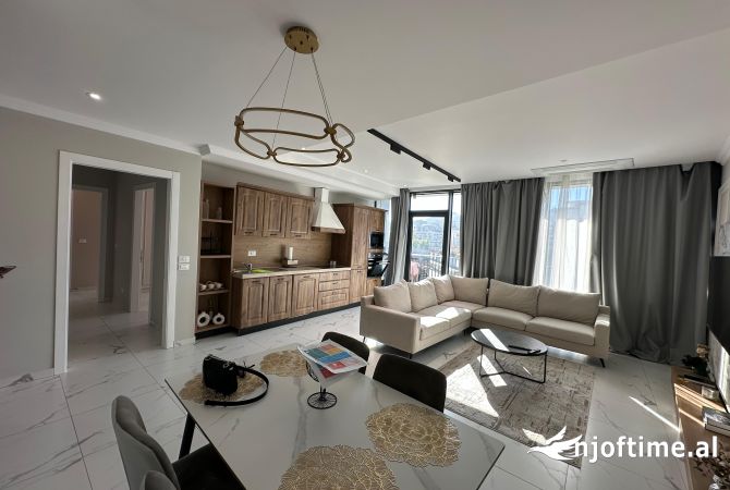 Shtepi ne shitje 2+1 ne Tirane - 460,000 Euro