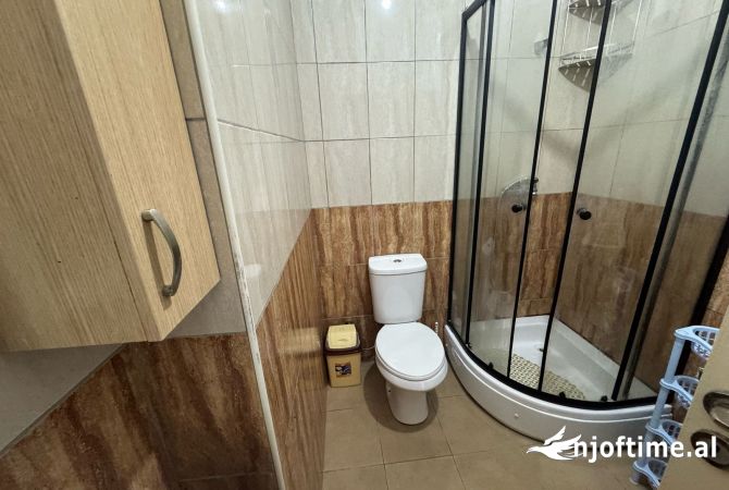 Shtepi me qera Apartament ne Tirane, 1+1, Mobilimi E mobiluar, Pagesa 350  Euro.