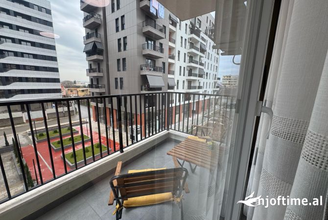 Shtepi me qera Apartament ne Tirane, 2+1, Mobilimi E mobiluar, Pagesa 730  Euro.
