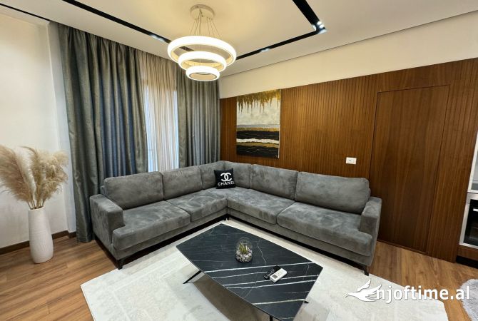 Shtepi ne shitje 2+1 ne Tirane - 185,000 Euro