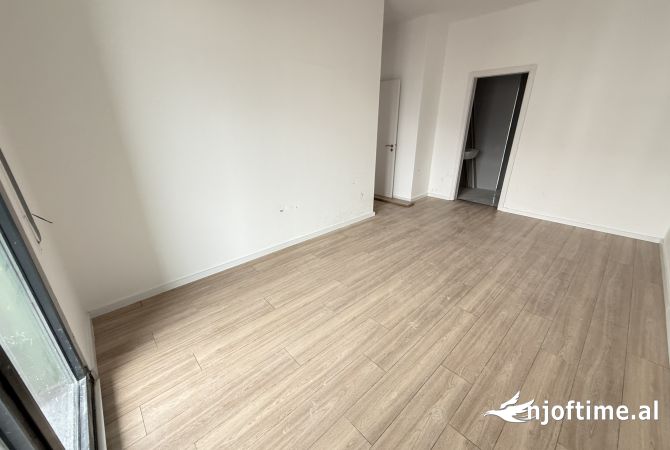 Shtepi ne shitje 3+1 ne Tirane - 170,000 Euro