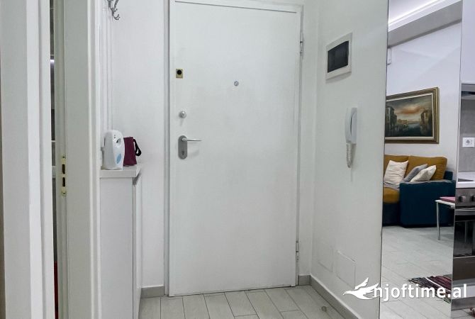 Shtepi me qera 1+1 ne Tirane - 65,000 Leke