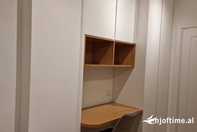Shtepi me qera 2+1 ne Tirane - 1,200 Euro