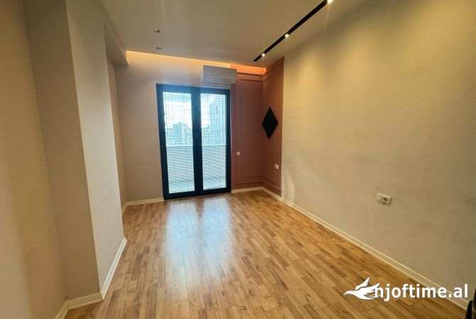 Shtepi me qera 2+1 ne Tirane - 1,200 Euro