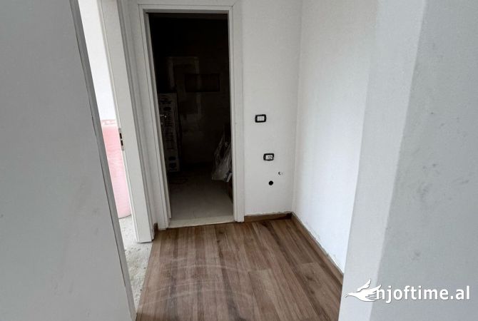 Casa in vendita 1+1 a Tirana - 75,000 Euro