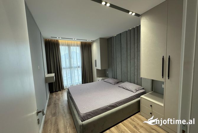 Shtepi me qera Apartament ne Tirane, 2+1, Mobilimi E mobiluar, Pagesa 800  Euro.
