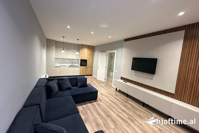 Shtepi me qera Apartament ne Tirane, 2+1, Mobilimi E mobiluar, Pagesa 800  Euro.