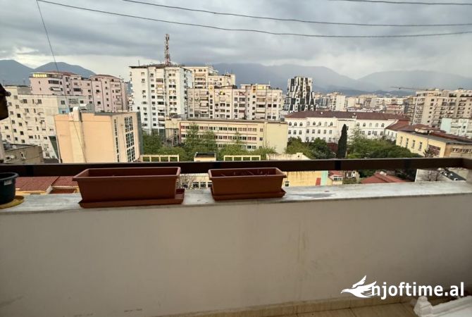 Shtepi me qera 2+1 ne Tirane - 50,000 Leke
