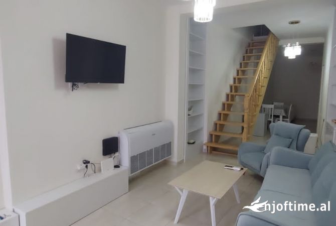 Shtepi me qera 2+1 ne Tirane - 65,000 Leke