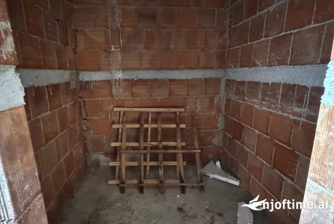 Casa in vendita Garsoniere a Tirana - 83,000 Euro