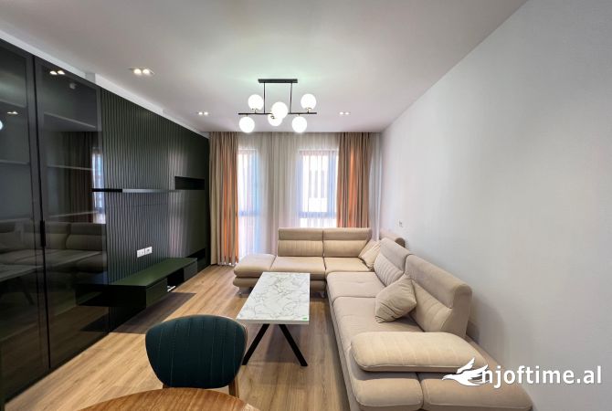 Shtepi me qera 2+1 ne Tirane - 800 Euro