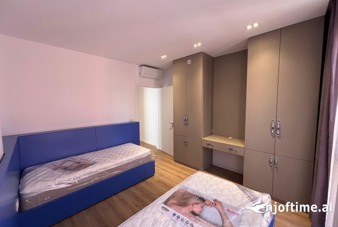 Shtepi me qera Apartament ne Tirane, 2+1, Mobilimi E mobiluar, Pagesa 800  Euro.