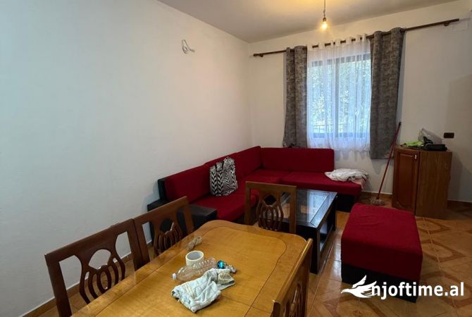 Shtepi me qera 2+1 ne Tirane - 35,000 Leke