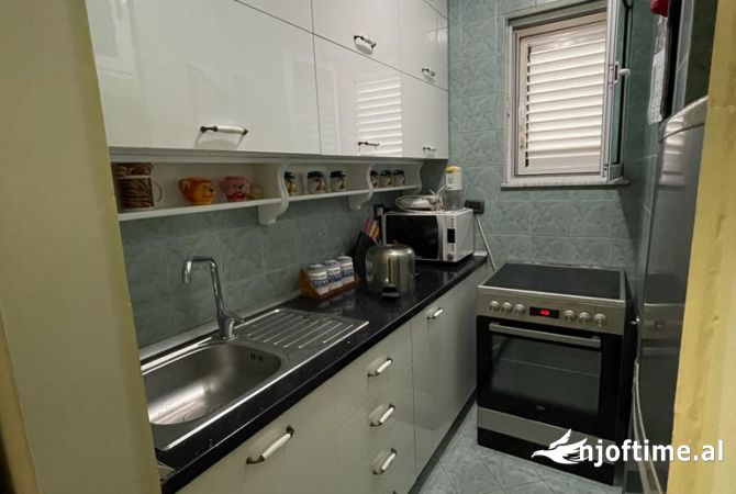 Shtepi me qera 2+1 ne Tirane - 500 Euro