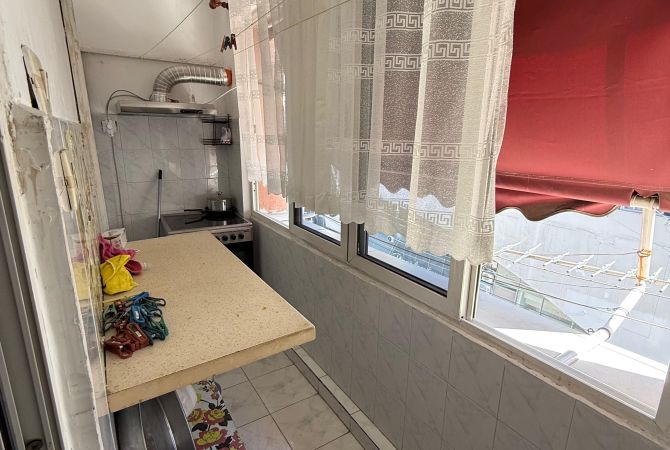 Shtepi me qera Apartament ne Tirane, 2+1, Mobilimi E mobiluar, Pagesa 450  Euro.