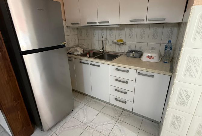 Shtepi me qera 2+1 ne Tirane - 450 Euro