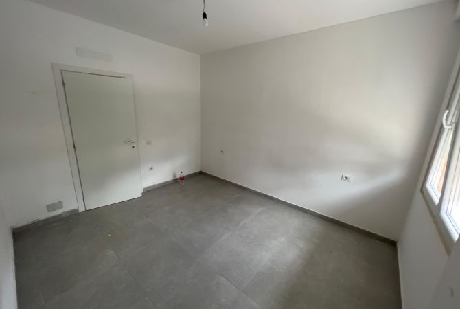 Shtepi me qera 2+1 ne Tirane - 450 Euro