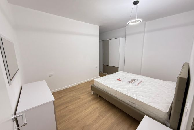 Shtepi me qera Apartament ne Tirane, 2+1, Mobilimi E mobiluar, Pagesa 650  Euro.