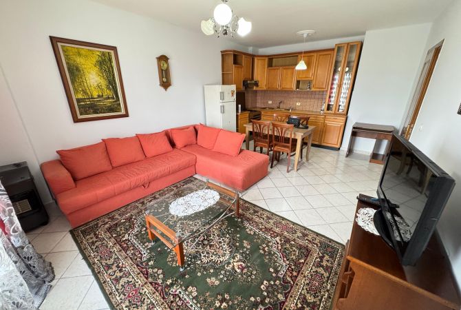 Shtepi me qera Apartament ne Tirane, 1+1, Mobilimi E mobiluar, Pagesa 500  Euro.