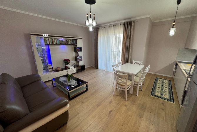 Shtepi me qera Apartament ne Tirane, 1+1, Mobilimi E mobiluar, Pagesa 600  Euro.