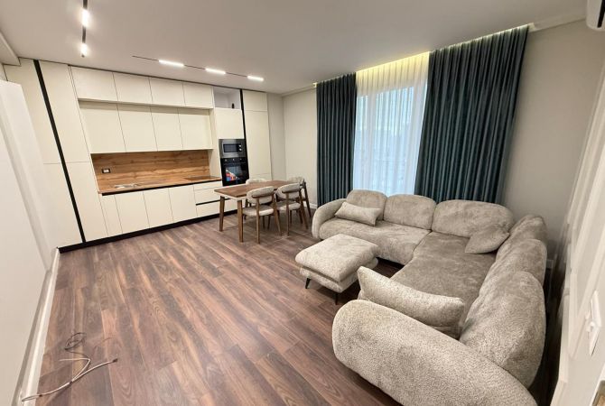 Shtepi me qera Apartament ne Tirane, 1+1, Mobilimi E mobiluar, Pagesa 650  Euro.