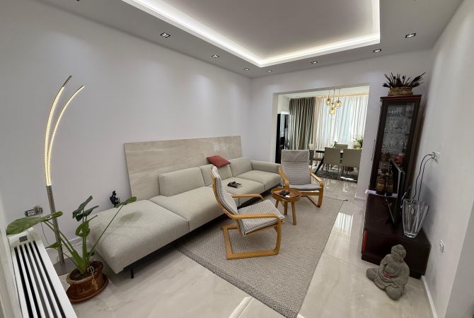 Shtepi me qera Apartament ne Tirane, 2+1, Mobilimi E mobiluar, Pagesa 1,000  Euro.