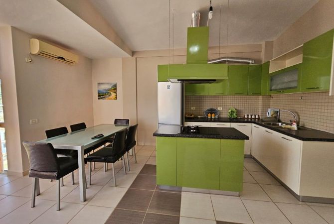 Shtepi ne shitje Apartament ne Durres, 2+1, Mobilimi E mobiluar, Pagesa 115,000  Euro.