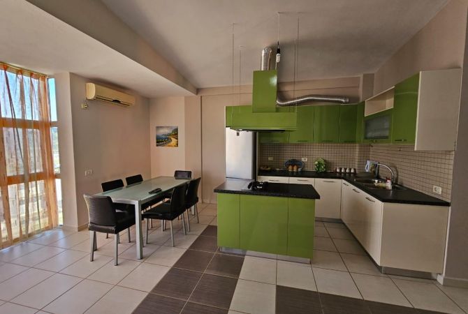 Shtepi ne shitje Apartament ne Durres, 2+1, Mobilimi E mobiluar, Pagesa 115,000  Euro.