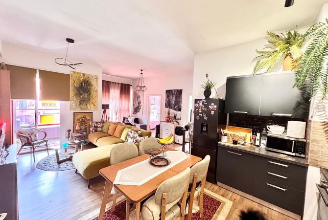 Shtepi ne shitje 2+1 ne Tirane - 130,000 Euro