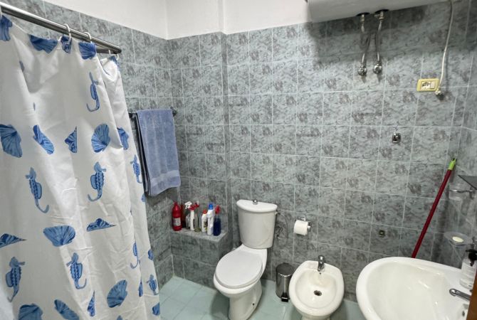 Shtepi me qera 1+1 ne Tirane - 550 Euro