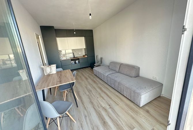 Shtepi me qera Apartament ne Tirane, 2+1, Mobilimi E mobiluar, Pagesa 450  Euro.