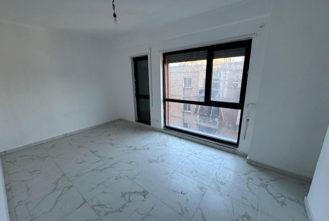 Qera Ambient per Zyre📍Myslym Shyri💶Cmimi:800 Euro