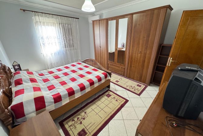 Shtepi me qera Apartament ne Tirane, 1+1, Mobilimi E mobiluar, Pagesa 450  Euro.