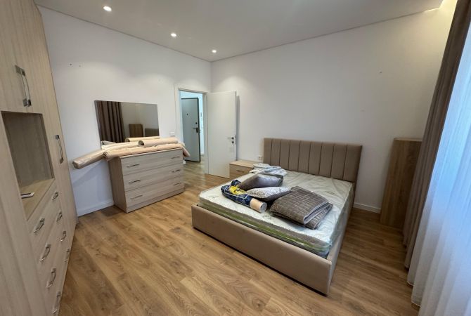 Shtepi me qera Apartament ne Tirane, 1+1, Mobilimi E mobiluar, Pagesa 600  Euro.