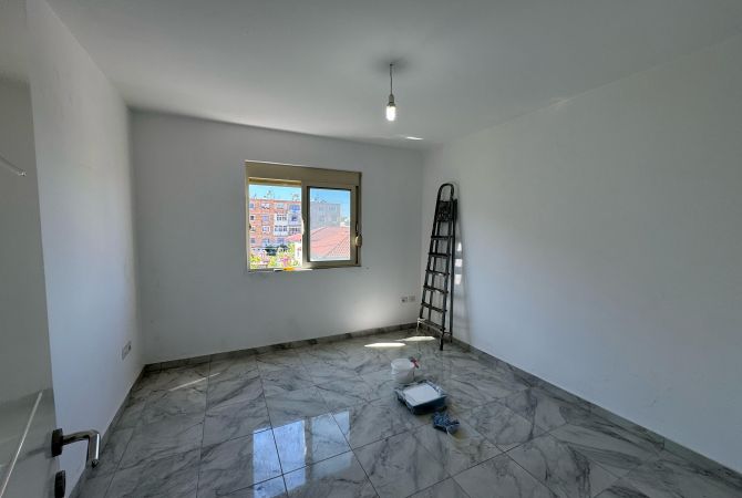 Shtepi me qera 2+1 ne Tirane - 350 Euro