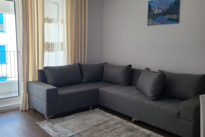 Shtepi me qera 1+1 ne Tirane - 400 Euro