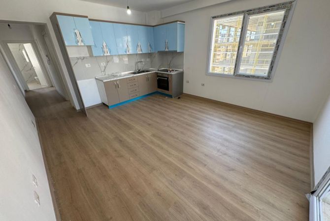 Shtepi me qera Apartament ne Tirane, 2+1, Mobilimi Pjeserisht e mobiluar, Pagesa 550  Euro.