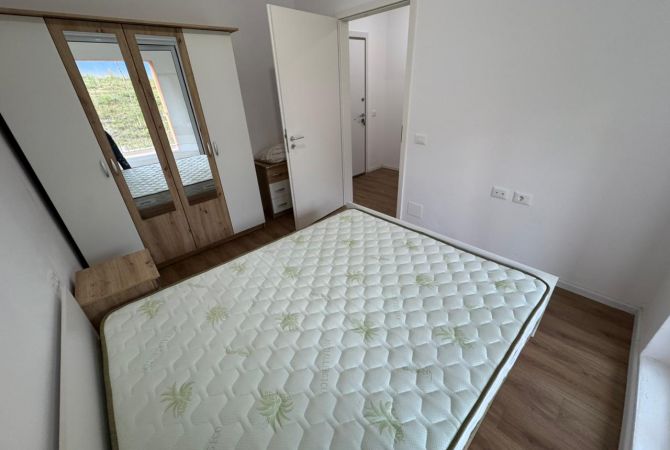 Shtepi me qera 1+1 ne Tirane - 400 Euro