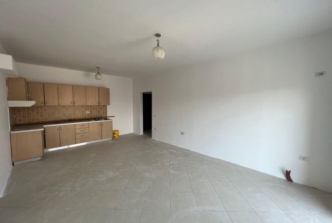 Shtepi ne shitje 1+1 ne Tirane - 149,000 Euro