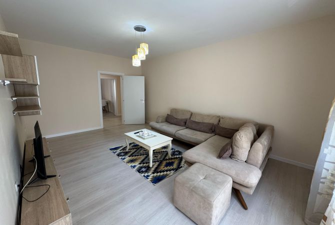 Shtepi me qera Apartament ne Tirane, 2+1, Mobilimi E mobiluar, Pagesa 700  Euro.