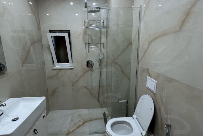 Shtepi me qera Apartament ne Tirane, 2+1, Mobilimi E mobiluar, Pagesa 700  Euro.