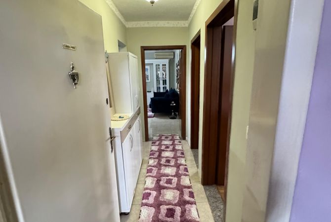 Shtepi me qera Apartament ne Tirane, 2+1, Mobilimi E mobiluar, Pagesa 500  Euro.