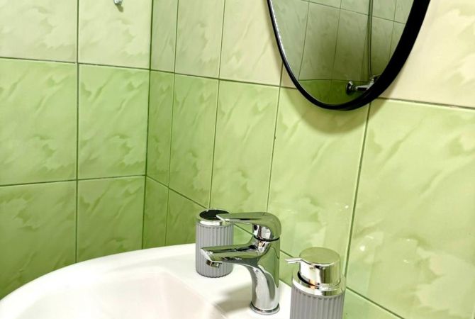 Shtepi me qera Apartament ne Tirane, Garsoniere, Mobilimi E mobiluar, Pagesa 500  Euro.