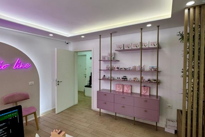 Ambient biznesi me qera 3+1 ne Tirane - 750 Euro