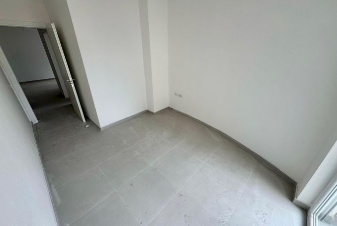 Ambient biznesi me qera 3+1 ne Tirane - 700 Euro